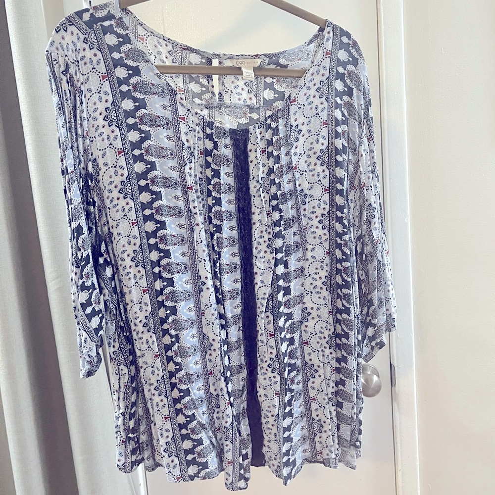 Cato White and Blue 3/4 Sleeve Relaxed Blouse